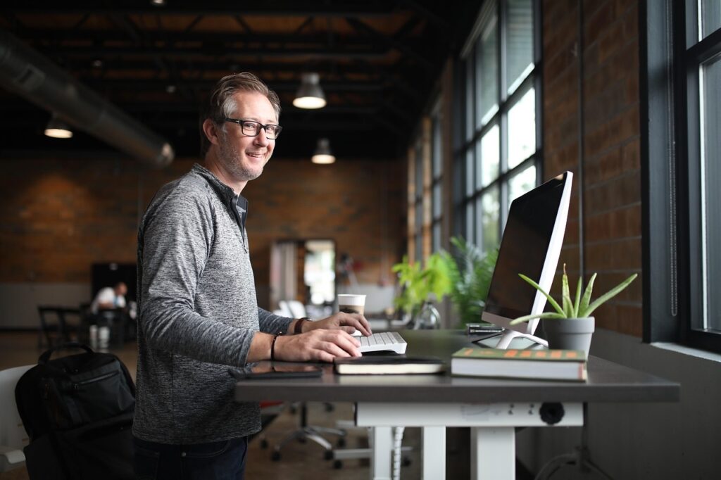 main in office chasing late payments